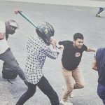 মশারা আলো দেখে জড়ো হয় বিনাশের মিছিলে