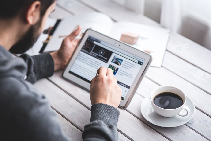 digital Products, Online News